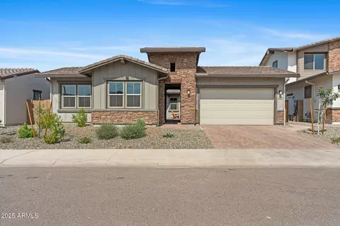 44722 N 44th Dr, New River, AZ 85087