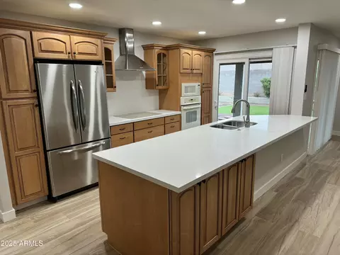 5401 S Siesta Ln, Tempe, AZ 85283