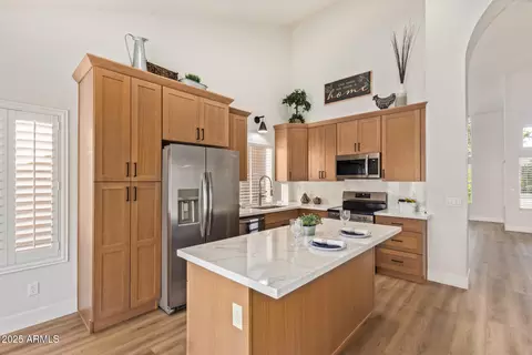 Kitchen - 2312 E Santa Rosa Dr, Gilbert, AZ 85234 photo 2 of 3