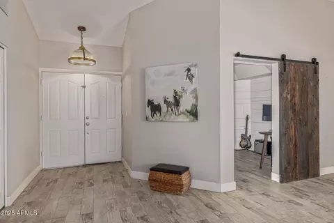 6636 E Ivyglen St, Mesa, AZ 85205 photo 3