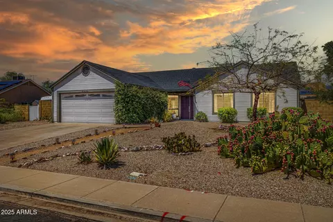 6636 E Ivyglen St, Mesa, AZ 85205 photo 38