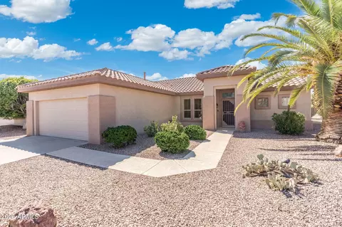 17723 N Escalante Ln, Surprise, AZ 85374
