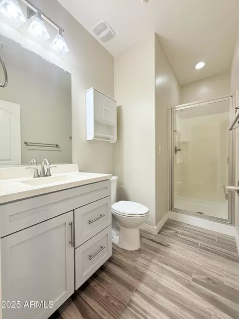 Bath - 3464 E Appleby Dr, Gilbert, AZ 85298 photo 5 of 5