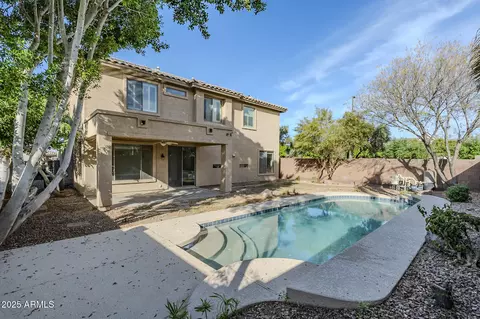 Exterior - 4389 E Muirfield St, Gilbert, AZ 85298 photo 3 of 3