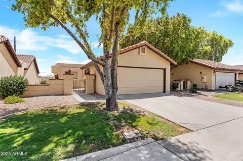 Exterior - 2249 E Flossmoor Ave, Mesa, AZ 85204 photo 2 of 7