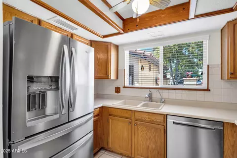 Kitchen - 2249 E Flossmoor Ave, Mesa, AZ 85204 photo 2 of 3