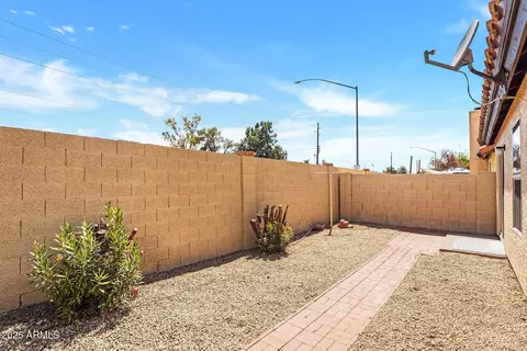 Exterior - 2249 E Flossmoor Ave, Mesa, AZ 85204 photo 5 of 7
