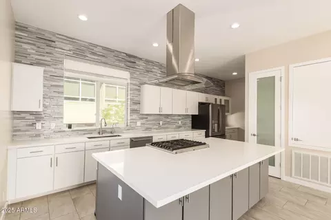 325 E Coronado Rd #10, Phoenix, AZ 85004 photo 8