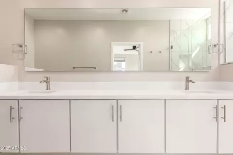 325 E Coronado Rd #10, Phoenix, AZ 85004 photo 14