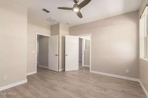 325 E Coronado Rd #10, Phoenix, AZ 85004 photo 19