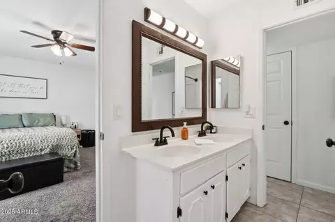 Bath - 9510 E Duncan St, Mesa, AZ 85207 photo 2 of 3