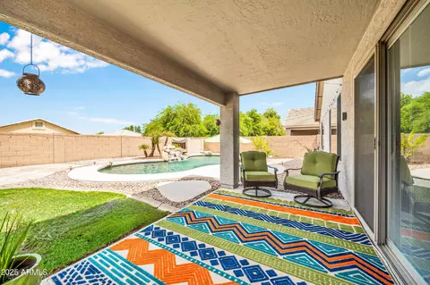 Exterior - 1704 E Beverly Rd, Phoenix, AZ 85042 photo 3 of 12