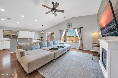 Living - 1704 E Beverly Rd, Phoenix, AZ 85042 photo 1 of 1