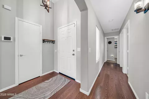 Entry Way - 1704 E Beverly Rd, Phoenix, AZ 85042 photo 1 of 3
