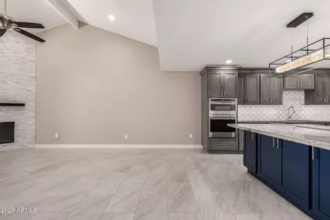 624 E State Ave, Phoenix, AZ 85020 photo 6