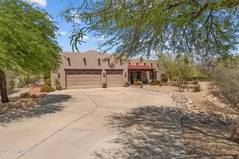 2100 W Silverlode Dr, Wickenburg, AZ 85390
