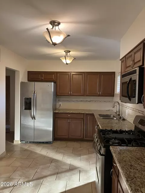 Other - 6750 N 11th Pl, Phoenix, AZ 85014 photo 11 of 17