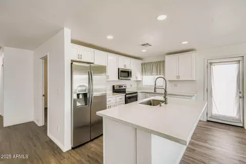 8110 E 4th Ave, Mesa, AZ 85208 photo 5