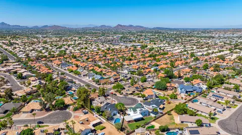 View/Area - 19651 N 36th St, Phoenix, AZ 85050 photo 8 of 25