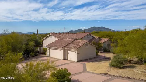 39012 N 8th St, Phoenix, AZ 85086