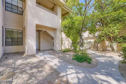 6885 E Cochise Rd #105, Paradise Valley, AZ 85253