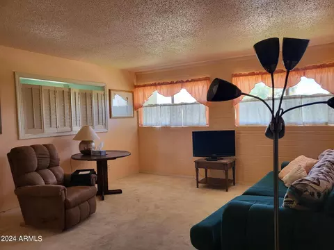 815 N Hayden Rd #D201, Scottsdale, AZ 85257