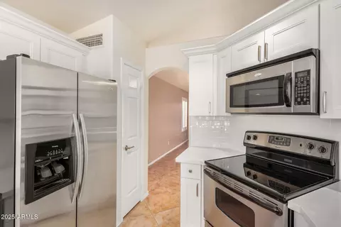 Kitchen - 7123 E Jacob Ave, Mesa, AZ 85209 photo 1 of 3