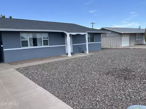 12439 N Augusta Dr, Sun City, AZ 85351