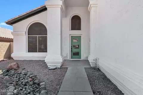 4617 E Goldfinch Gate Ln, Phoenix, AZ 85044 photo 3
