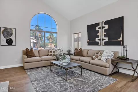 4617 E Goldfinch Gate Ln, Phoenix, AZ 85044 photo 7