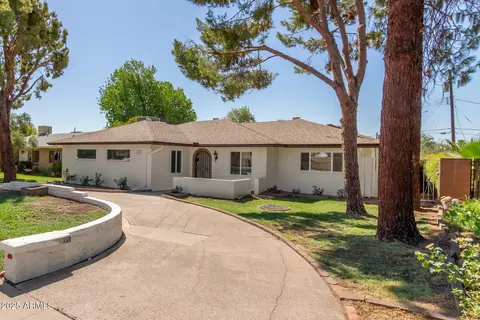 1813 W Earll Dr, Phoenix, AZ 85015