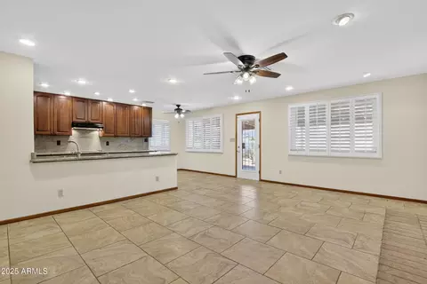 Living - 1216 E Wesleyan Dr, Tempe, AZ 85282 photo 1 of 5