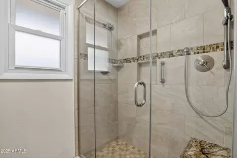 Bath - 1216 E Wesleyan Dr, Tempe, AZ 85282 photo 2 of 6