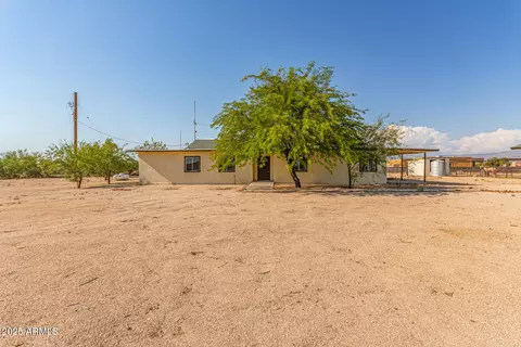 1430 W Maddock Rd, Phoenix, AZ 85086