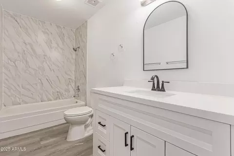1430 W Maddock Rd, Phoenix, AZ 85086 photo 9