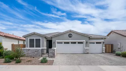 40410 W Haley Dr, Maricopa, AZ 85138