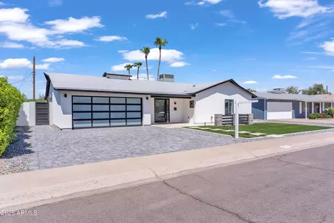8430 E Fairmount Ave, Scottsdale, AZ 85251