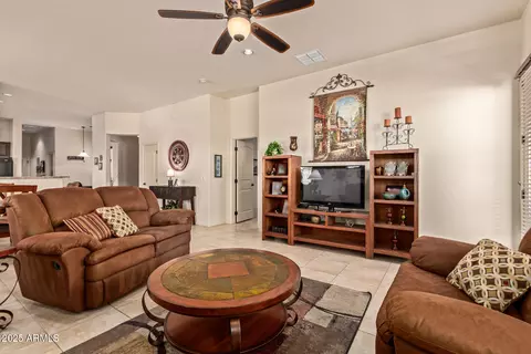 Living - 6202 E Mckellips Rd #226, Mesa, AZ 85215 photo 3 of 4