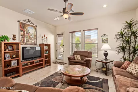 Living - 6202 E Mckellips Rd #226, Mesa, AZ 85215 photo 2 of 4