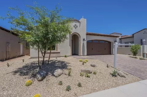 538 E Veterans Way, Queen Creek, AZ 85140
