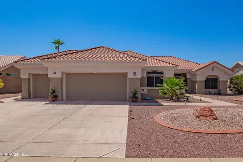 15401 W Whitewood Dr, Sun City West, AZ 85375