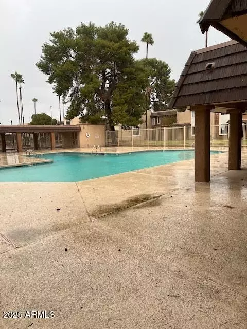 Exterior - 7126 N 19th Ave #103, Phoenix, AZ 85021 photo 4 of 5