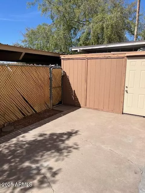 Exterior - 7126 N 19th Ave #103, Phoenix, AZ 85021 photo 2 of 5