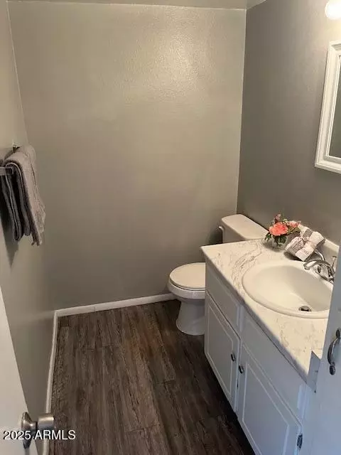 Bath - 7126 N 19th Ave #103, Phoenix, AZ 85021 photo 1 of 2