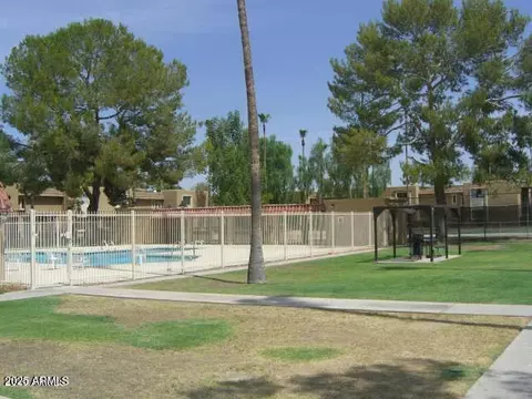 Exterior - 7126 N 19th Ave #103, Phoenix, AZ 85021 photo 3 of 5