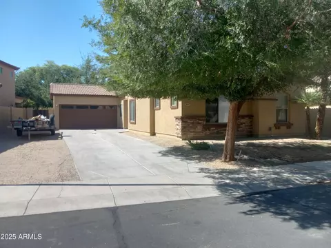 3947 W Roundabout Cir, Chandler, AZ 85226