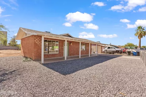 5802 S 34th Pl, Phoenix, AZ 85040 photo 2