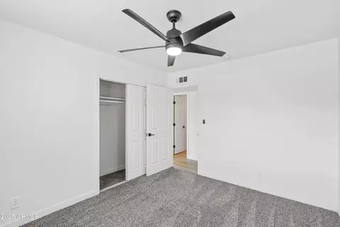 5802 S 34th Pl, Phoenix, AZ 85040 photo 13