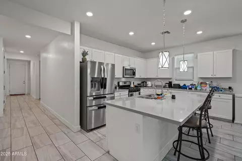 11670 W Parkway Ln, Avondale, AZ 85323