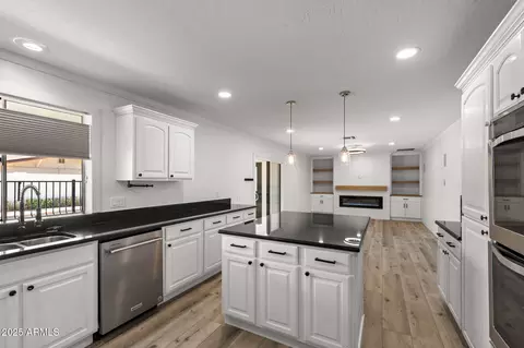 Kitchen - 2457 E Ivy St, Mesa, AZ 85213 photo 4 of 4